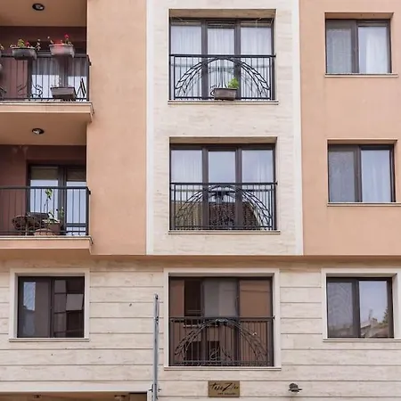 2br Lägenhet *